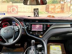 تۆیۆتا کامری